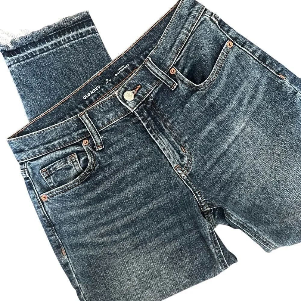 Old Navy Mid-rise boyfriend Capri Denim Jeans Size 0 Petite - Picture 14 of 14